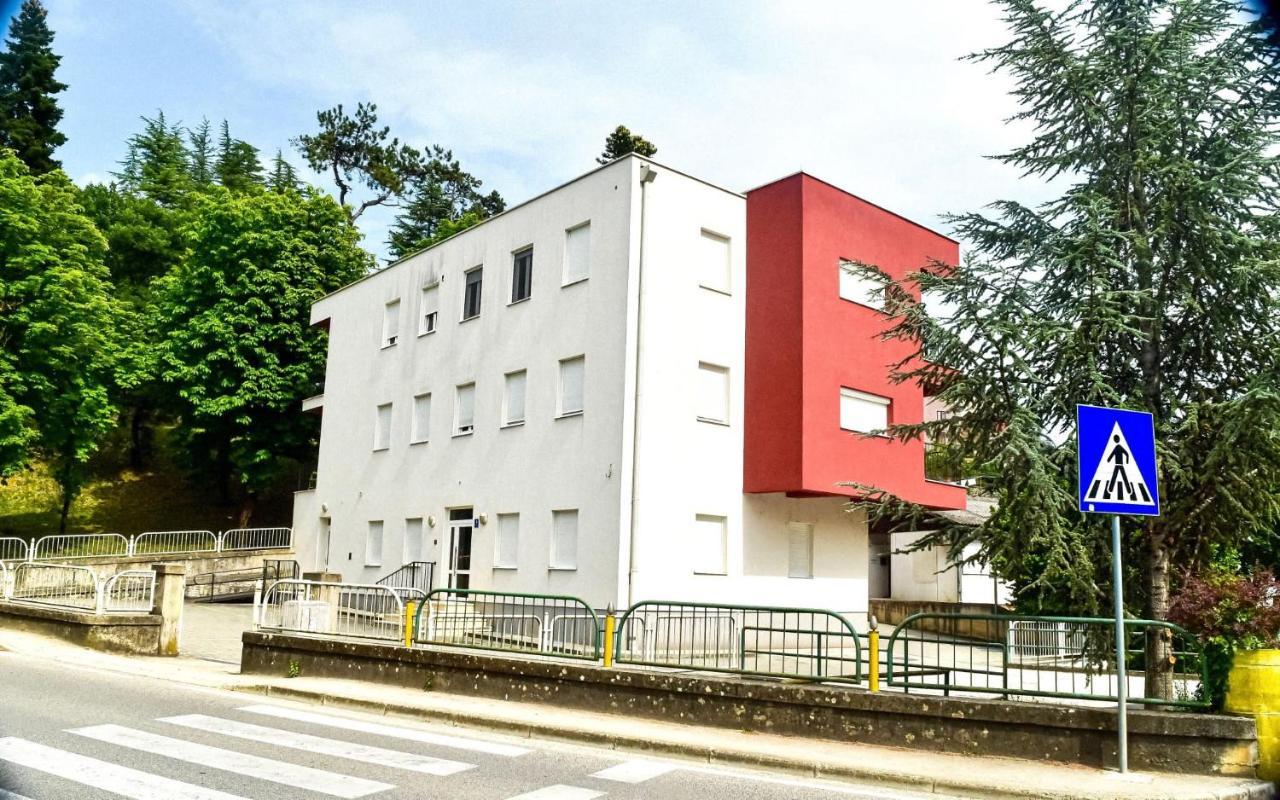 Studio Apartment Stazion With Free Parking パジン エクステリア 写真