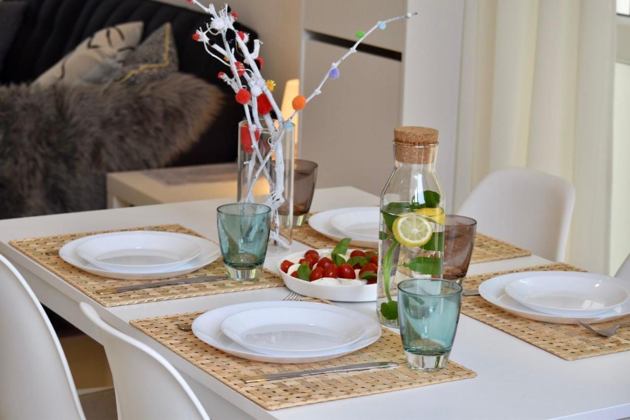 Studio Apartment Stazion With Free Parking パジン エクステリア 写真